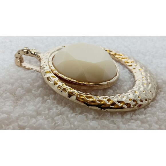 Premier Designs Hammered Goldtone Faceted Ivory Lucite Enhancer Pendant - Picture 4 of 5